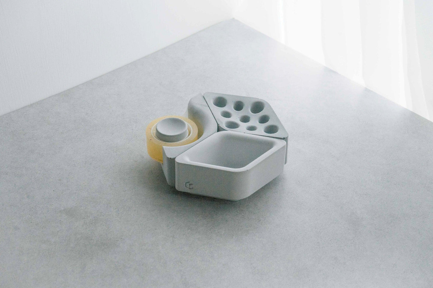 Hex : Desktop Organizing System - Concretology